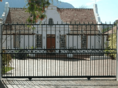 Kay's Automatic Gates - Remote Control Gate Installers