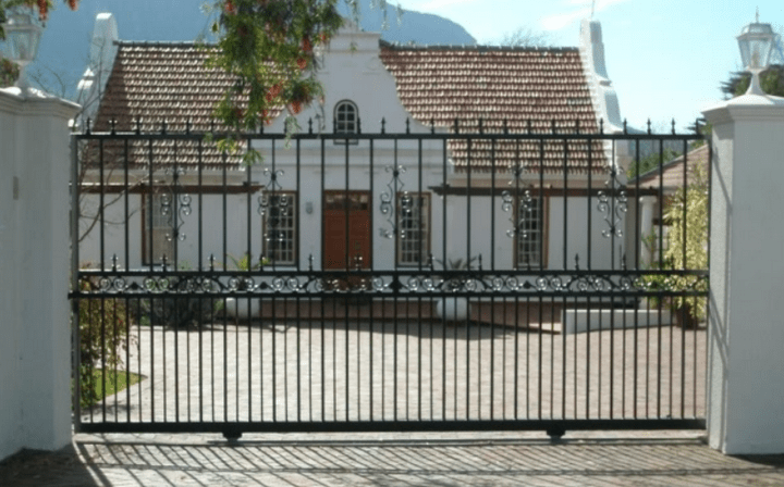 Kay's Automatic Gates - Remote Control Gate Installers