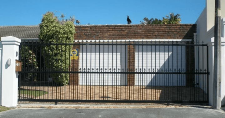 Kay's Automatic Gates - Remote Control Gate Installers