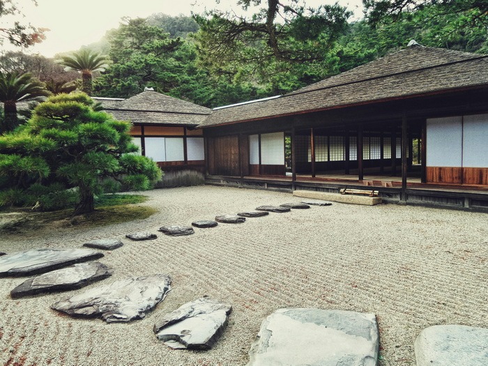 A picture of a Japanese Garden